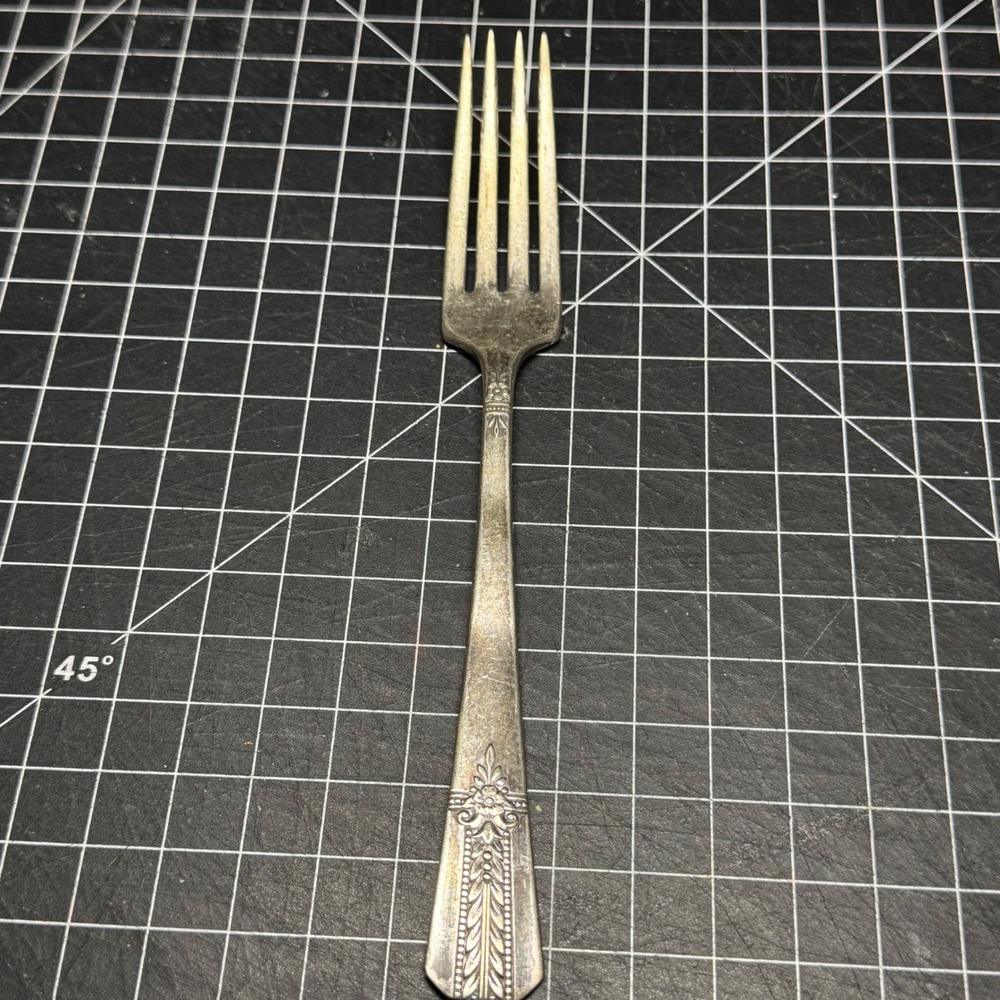 Vintage Vernon Silver Plate Dinner Fork Art Deco Floral Pattern 7.5 Inch